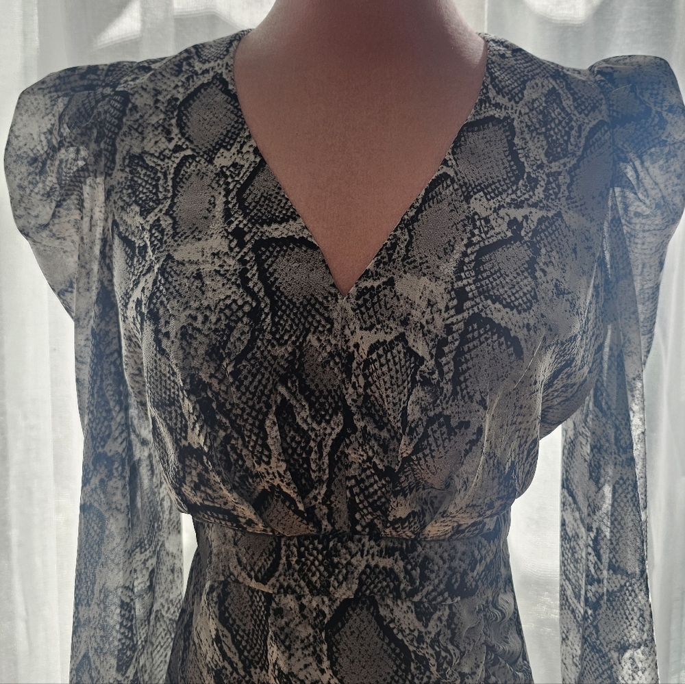 Aqua Brand Gray Snake Mini Dress With Shear Sleeves